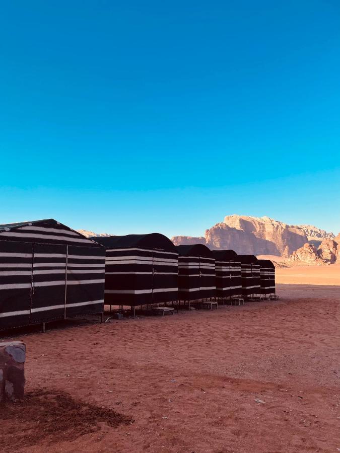 Sunrise Camp Wadi Rum Exterior foto