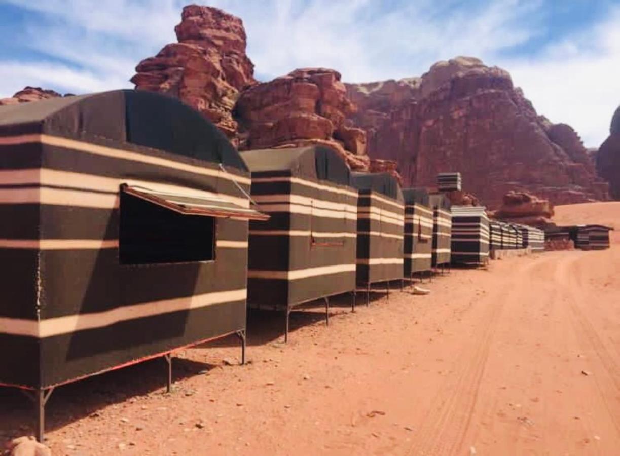 Sunrise Camp Wadi Rum Exterior foto
