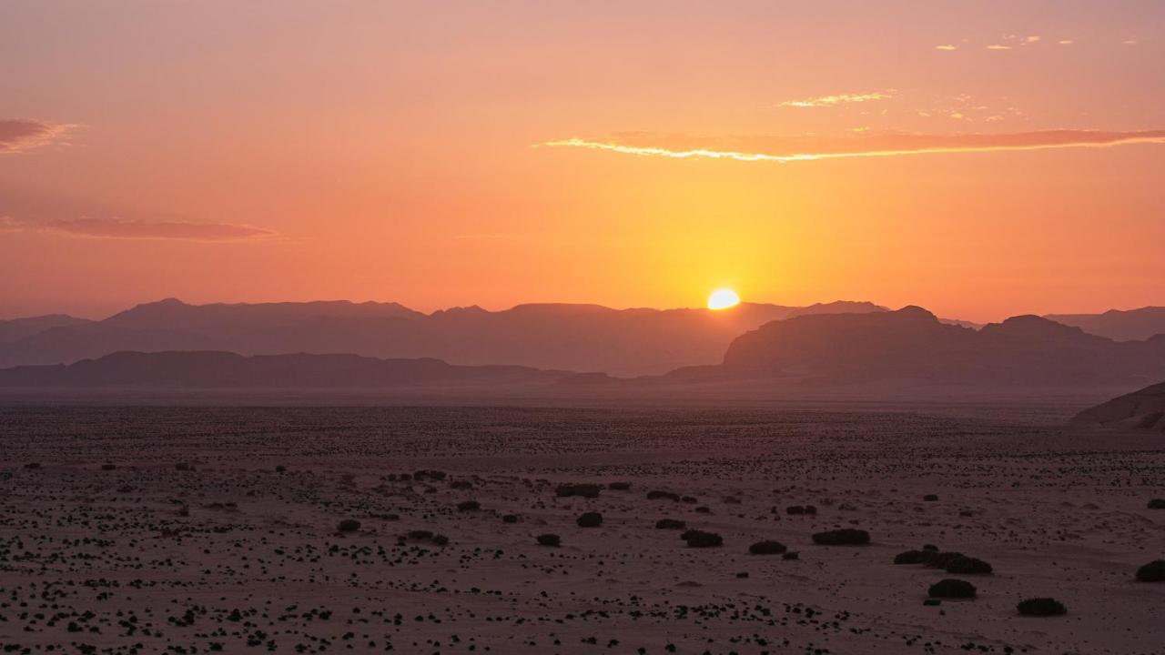 Sunrise Camp Wadi Rum Exterior foto