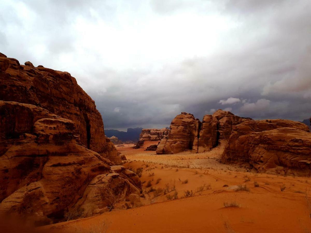 Sunrise Camp Wadi Rum Exterior foto