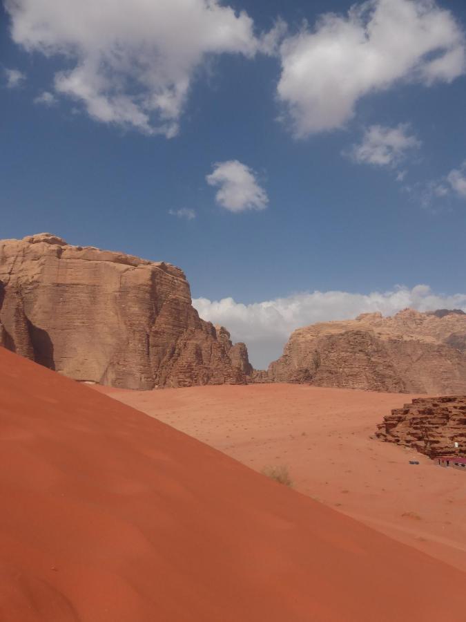 Sunrise Camp Wadi Rum Exterior foto